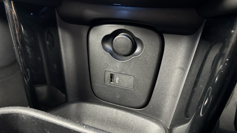 MINI Hatchback 135kW Cooper S Level 2 33kWh 3dr Auto Electric Hatchback